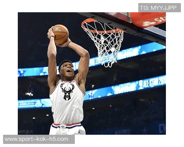 茂茂发力杰基杨错失关键上篮WNBA半决赛抢五战进入激烈加时赛